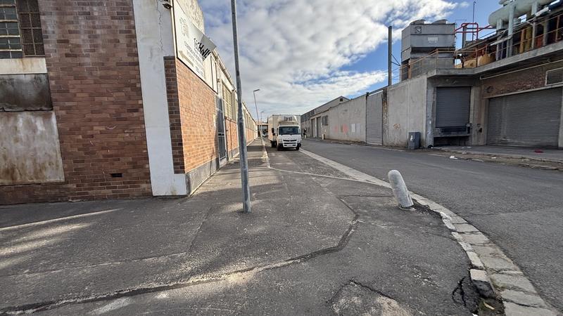 To Let commercial Property for Rent in Maitland Western Cape
